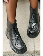 Kožené Kotníkové Boty Na Plochém Podpatku S Dekorací Zateplené Černé model 21675527 - EVENTO Kožené Kotníkové Boty Na Plochém Podpatku S Dekorací Zateplené Černé model 21675527 - EVENTO