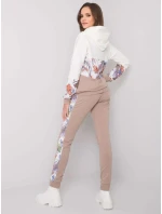 Souprava RV KMPL 7356.82 béžová a bílá