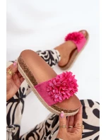 Dámské sandály na platformě s ozdobnými květinami fuchsie model 21704417 - Boto Dámské sandály na platformě s ozdobnými květinami fuchsie model 21704417 - Boto