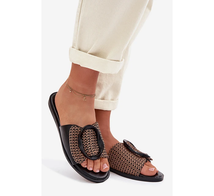 Dámské ploché pantofle s ozdobnou sponou Černé model 22039864 - Boto