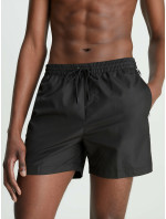 Pánské plavky Medium Drawstring Swim Shorts Logo Tape KM0KM00741BEH černá - Calvin Klein