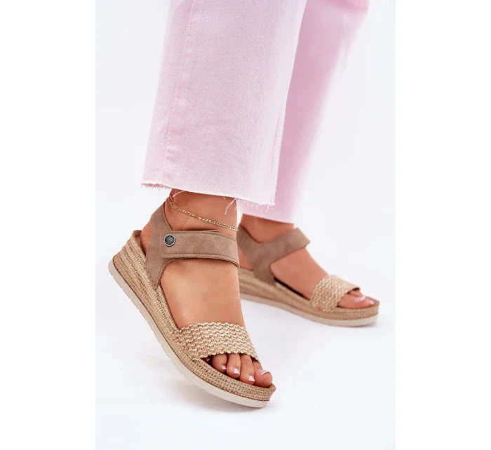 Bota na klínech model 215011 Step in style Bota na klínech model 215011 Step in style