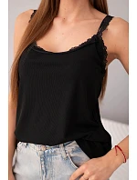 Dámská halenka na ramínkách s krajkovým zakončením černá