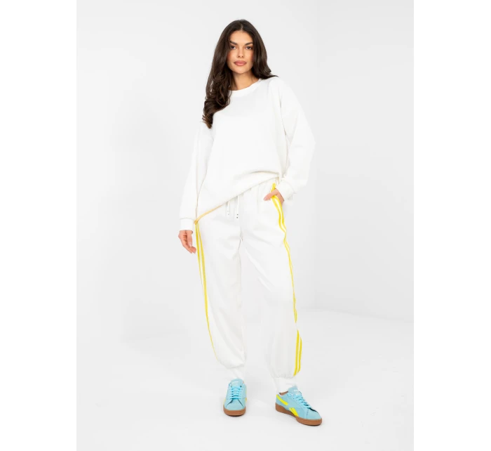 Sada IT KMPL 22216.72 ecru Sada IT KMPL 22216.72 ecru