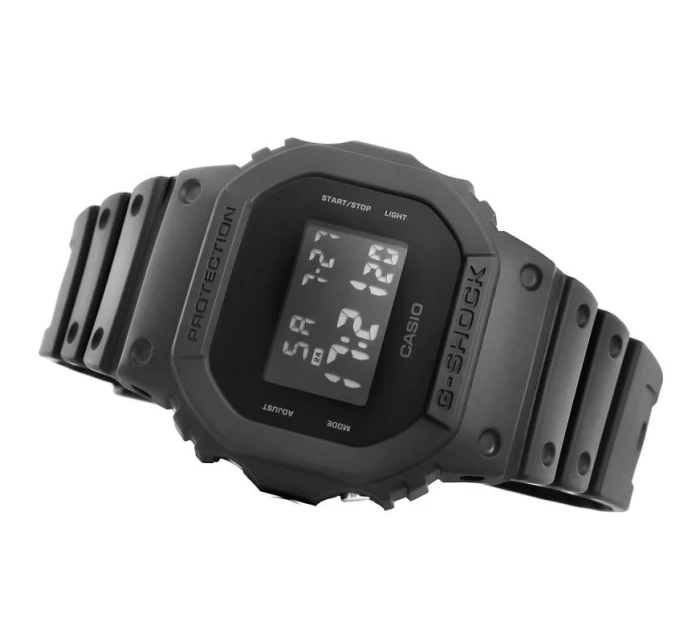 Pánské hodinky CASIO G-SHOCK DW-5600UBB-1ER + BOX Pánské hodinky CASIO G-SHOCK DW-5600UBB-1ER + BOX