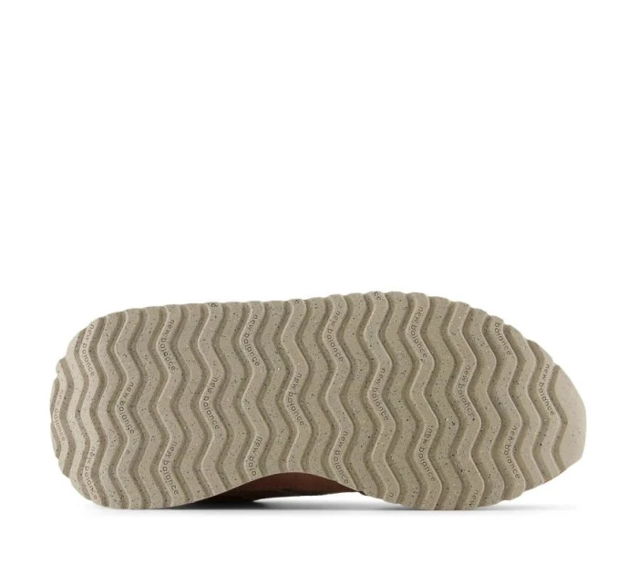 Boty W model 21167329 - New Balance