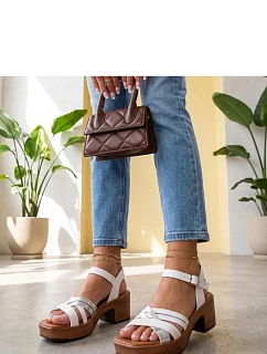 Sandály na podpatku  model 229785 Solea