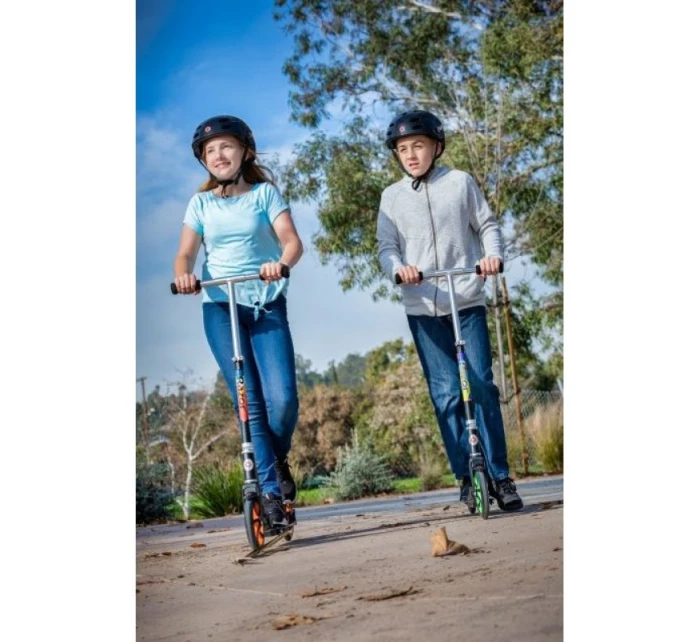 Koloběžka  Lux Light UP Jr model 21148356 - Razor