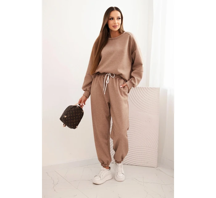 Komplet dámský máslový s volnou mikinou a kalhotami s nápisem LOVE khaki Komplet dámský máslový s volnou mikinou a kalhotami s nápisem LOVE khaki