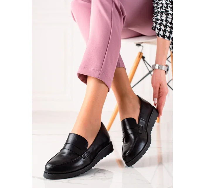 Pohodlné polobotky černé dámské bez podpatku Pohodlné polobotky černé dámské bez podpatku