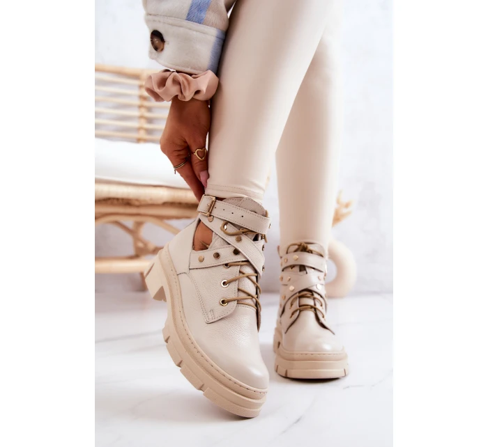 Kožené dámské kozačky s výřezy Světle béžová model 21576609 - Boto