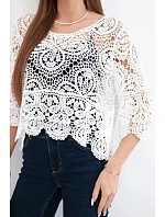 Dámský bavlněný ažurový svetr s krátkým rukávem a ozdobným vzorem bílý