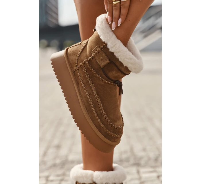 Semišové dámské zimní boty s ozdobnými prošitími Big Star SS274373 Camel Semišové dámské zimní boty s ozdobnými prošitími Big Star SS274373 Camel