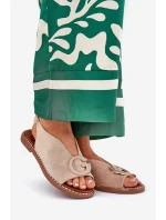 Ploché sandály s ozdobou béžové model 21685714 - Boto Ploché sandály s ozdobou béžové model 21685714 - Boto