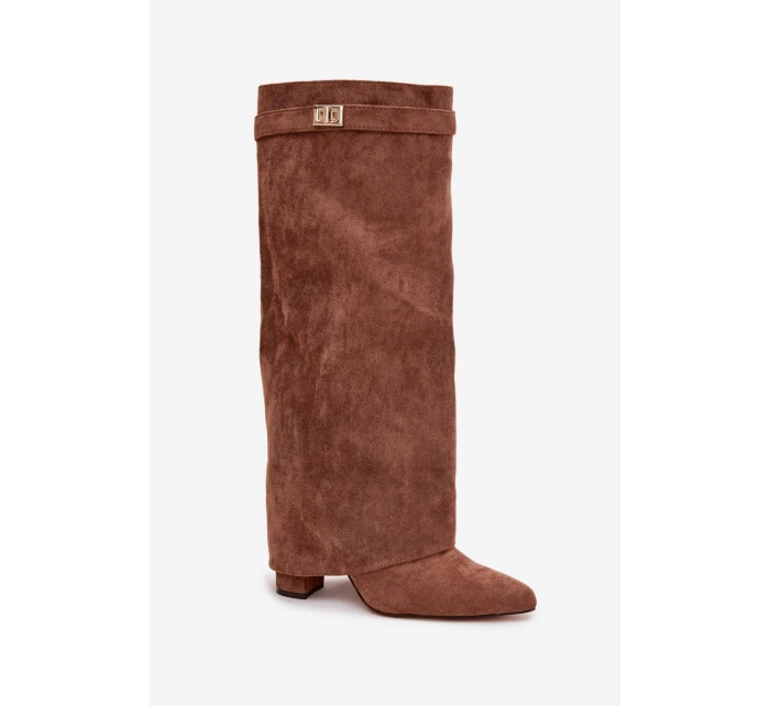 Dámské zateplené kozačky na podpatku s vyhrnutou horní částí Evyra – tmavě béžové, eko semiš