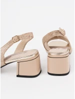 Módní hnědé dámské  sandály na širokém podpatku