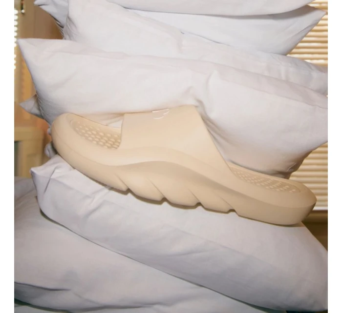 Žabky beige model 21721113 - Kubota Žabky beige model 21721113 - Kubota