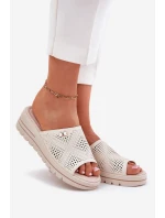 Dámské Kožené Pantofle Na Klínu Béžové model 21695132 - VINCEZA