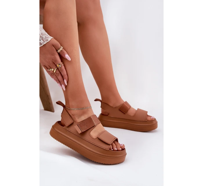 Dámské sandály na platformě se suchým zipem Camel Nitepira Dámské sandály na platformě se suchým zipem Camel Nitepira