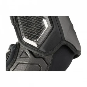 Hokejové klouby Bauer Supreme Mach Sr 1061873