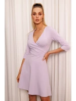 model 19660872 Přiléhavé mini šaty fialové - Moe