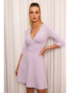 model 19660872 Přiléhavé mini šaty fialové - Moe