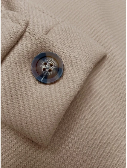 Volná béžová pruhovaná žebrovaná bunda s límcem model 19742968 - MADE IN ITALY
