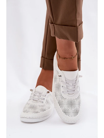 Kožené síťované dámské polobotky model 22101353 Bílé - S.Barski Kožené síťované dámské polobotky model 22101353 Bílé - S.Barski