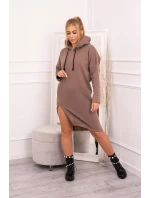 Šaty s kapucí a bočním rozparkem mocca