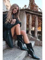 Vklouzněte dámské kotníkové boty na jehlovém podpatku z ekokůže černé Norell Vklouzněte dámské kotníkové boty na jehlovém podpatku z ekokůže černé Norell