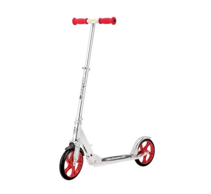 Koloběžka Razor A5 Lux 13073001 (stříbrná barva) Koloběžka Razor A5 Lux 13073001 (stříbrná barva)