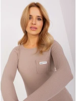 Bluzka RV BZ model 19069371 ciemny bezowy - FPrice Bluzka RV BZ model 19069371 ciemny bezowy - FPrice