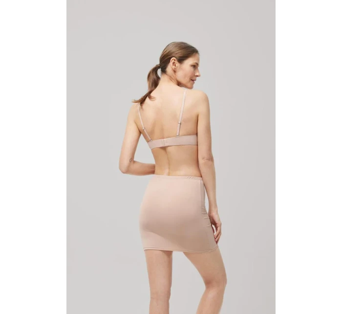 model 20124756 - Ysabel Mora