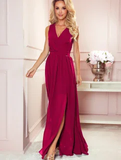 Dlouhé dámské šaty v bordó barvě s výstřihem a zavazováním model 17283131 - numoco