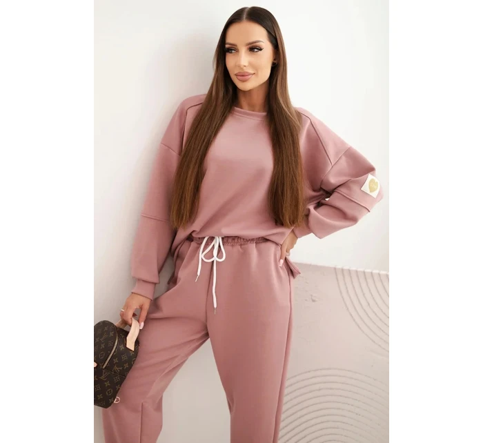 Komplet dámský máslový s volnou mikinou a kalhotami s nápisem LOVE khaki Komplet dámský máslový s volnou mikinou a kalhotami s nápisem LOVE khaki