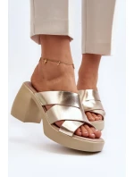 Zazoo Kožené pantofle na bloku, zlaté Zazoo Kožené pantofle na bloku, zlaté