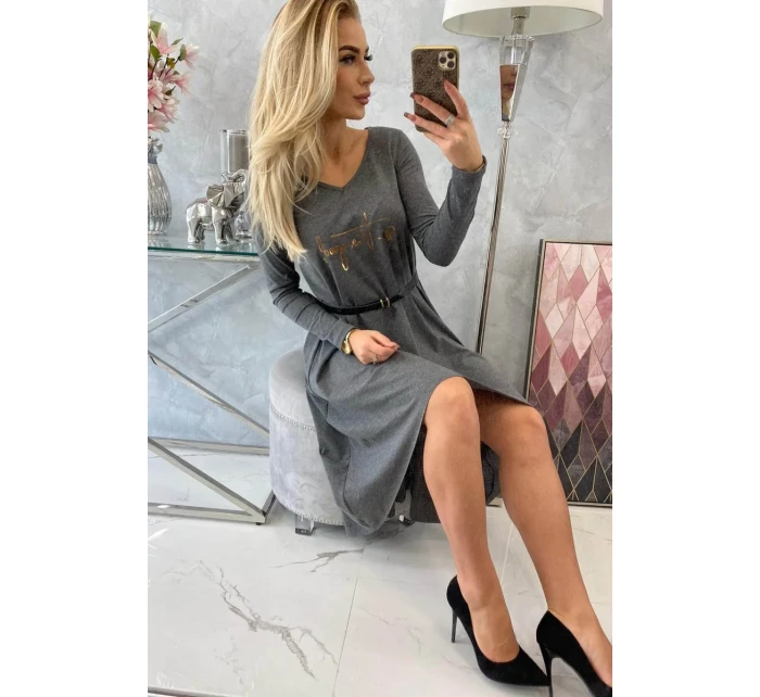 Šaty s ozdobným páskem a nápisem graphite Šaty s ozdobným páskem a nápisem graphite