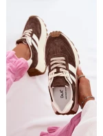 Semišové tenisky na masivní platformě D&A GR61-5986 Čokoládové