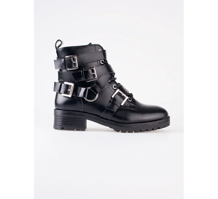 Módní kotníčkové boty černé dámské na plochém podpatku Módní kotníčkové boty černé dámské na plochém podpatku