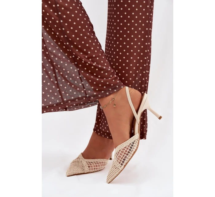 Sandály z pleteniny na jehlovém podpatku světle béžové model 21919223 - Boto