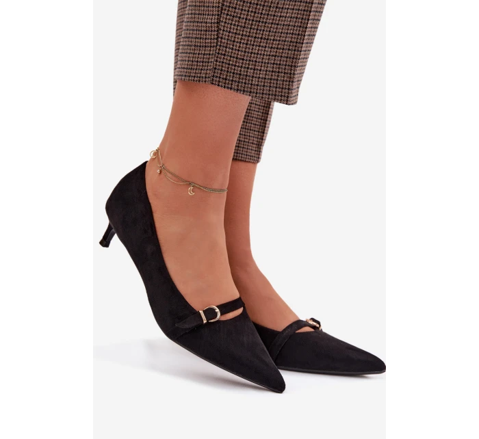 Dámské lodičky na nízkém podpatku s ozdobným páskem Černé model 22037735 - Boto