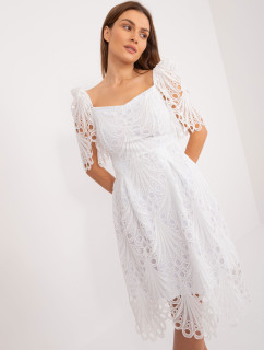 Sukienka LK SK model 19905082 biały - FPrice