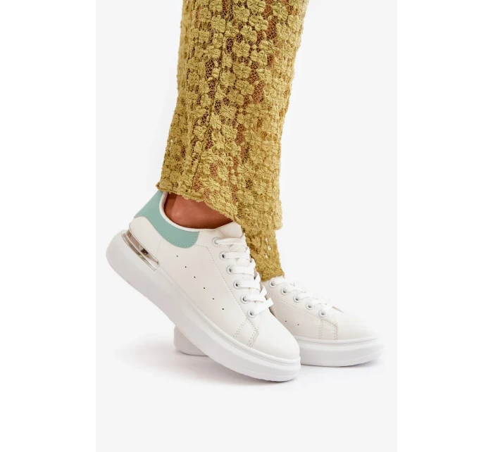 Nízké Dámské Tenisky Na Platformě Z Eko Kůže Bílo-Zelené Nevelena Nízké Dámské Tenisky Na Platformě Z Eko Kůže Bílo-Zelené Nevelena