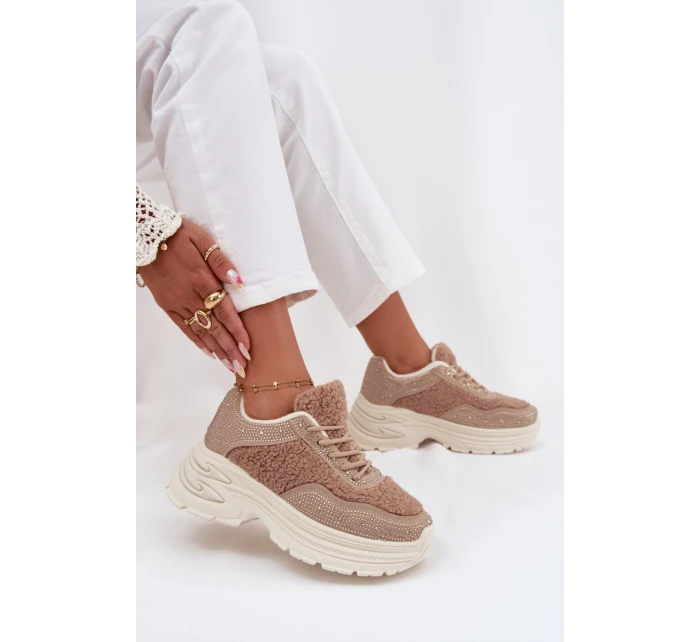 Dámské tenisky s krystaly a beránkovým kožíškem béžové Zarika Dámské tenisky s krystaly a beránkovým kožíškem béžové Zarika