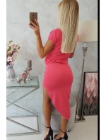 Asymetrické fuchsiové šaty Asymetrické fuchsiové šaty