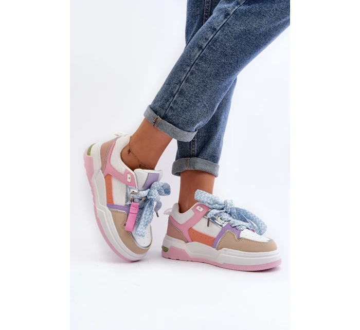 Dámské sportovní boty v model 21647640 - Boto Dámské sportovní boty v model 21647640 - Boto