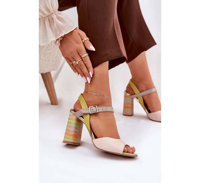 Kožené elegantní sandály na podpatku Laura Messi 2136 Multikolor
