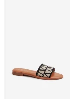 Dámské černé sandály na ploché podrážce model 21657438 - Boto Dámské černé sandály na ploché podrážce model 21657438 - Boto