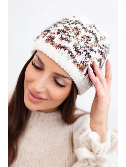 Dámská zimní vlněná čepice s ozdobnými krystalky K399 černá Dámská zimní vlněná čepice s ozdobnými krystalky K399 černá