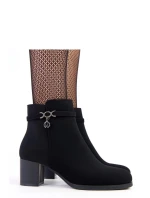 Boty na podpatku  model 218815 Solea